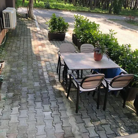 מלון Diell Complex , Qerret גולם